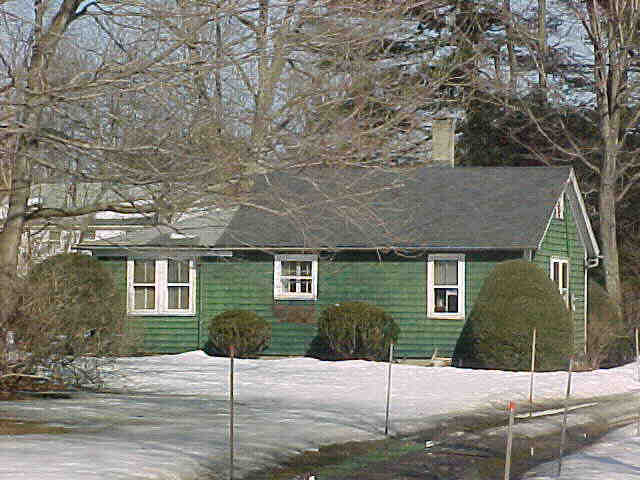 Building photograph for 193 UNDERMOUNTAIN ROAD